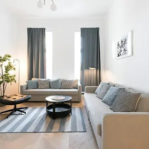 Aparthotel Urban Living - 18th District 