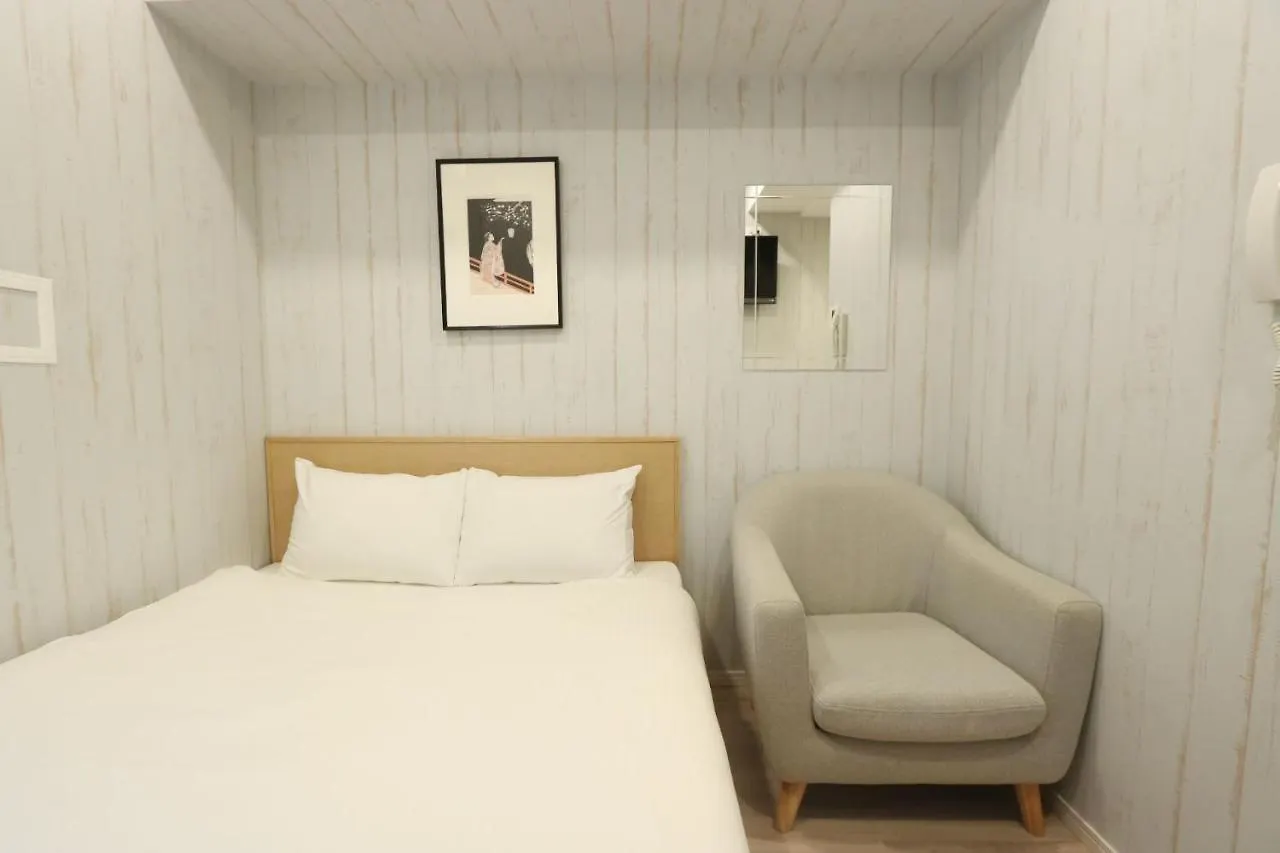 Petit Grande Miyabi Aparthotel Tokyo 3*,  Japan